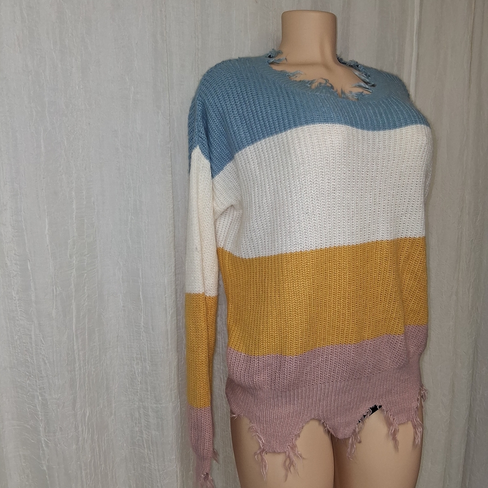 RUN WAY 7 women Size M Colorful Distressed Crew Neck Sweater - Picture 4 of 13